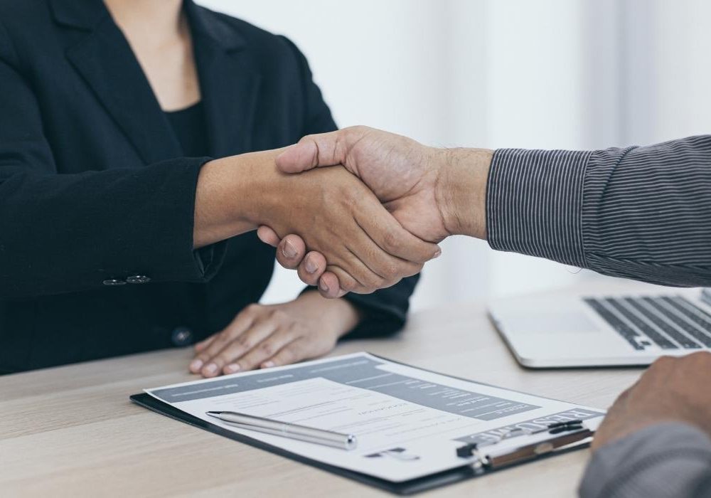 Yellow and black simple digital marketing agency banner (1212 × 606 px) (1200 × 700 px) (1200 × 700 px) (19)